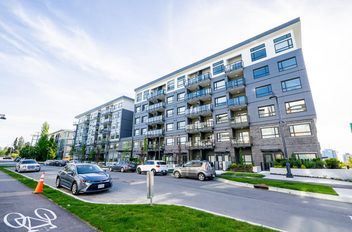 211 10777 138 ST Surrey, Surrey Apartments for sale, MLS® R2988552