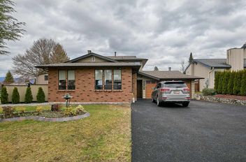 21185 Mccallum CT Maple Ridge, Maple Ridge Apartments for sale, MLS® R3005579
