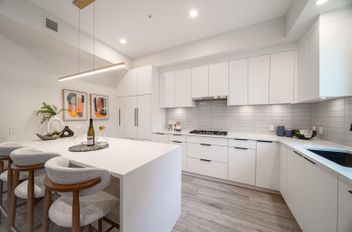 217 8699 Spires RD Richmond, Richmond Apartments for sale, MLS® R3025324