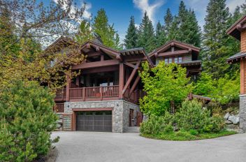 21J 2300 Nordic DR Whistler, Whistler Apartments for sale, MLS® R3006761