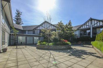220 12088 75a AVE Surrey, Surrey Apartments for sale, MLS® R2962103