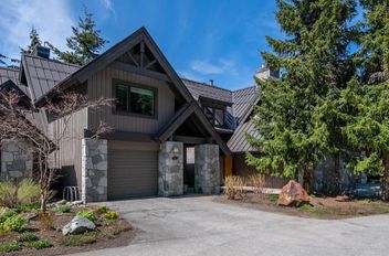 23 4700 Glacier DR Whistler, Whistler Apartments for sale, MLS® R2978228