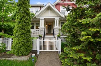 23168 Billy Brown RD Langley, Langley Apartments for sale, MLS® R3004158