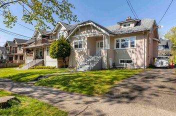 2325 W 8th AVE Vancouver, Vancouver Apartments for sale, MLS® R3086598