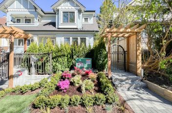 2373 W 7th AVE Vancouver, Vancouver Apartments for sale, MLS® R2999749