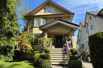 2385 W 7th AVE Vancouver, Vancouver Apartments for sale, MLS® R3017381