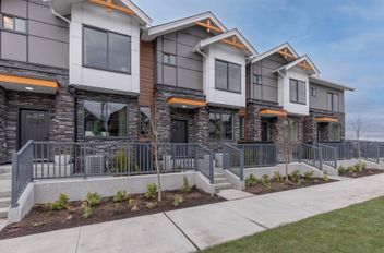 24 6035 141 ST Surrey, Surrey Apartments for sale, MLS® R2970859