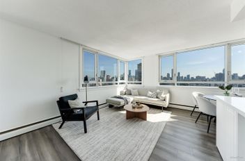 2407 1850 Comox ST Vancouver, Vancouver Apartments for sale, MLS® R3051507