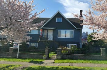2542 E 3rd AVE Vancouver, Vancouver Apartments for sale, MLS® R2990416