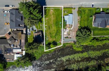 260 Cedar AVE Harrison Hot Springs, Harrison Hot Springs Apartments for sale, MLS® R2961047