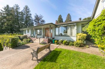 2657 Haywood AVE West Vancouver, West Vancouver Apartments for sale, MLS® R3117726