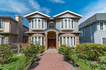 2727 W 24 AVE Vancouver, Vancouver Apartments for sale, MLS® R2976070