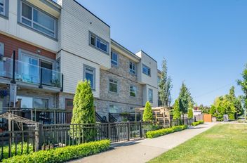 3 13328 96 AVE Surrey, Surrey Apartments for sale, MLS® R3032480