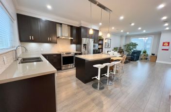 3 7056 192 ST Surrey, Surrey Apartments for sale, MLS® R2978211