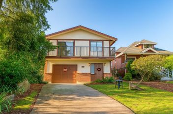 3003 Sunnyhurst RD North Vancouver, North Vancouver Apartments for sale, MLS® R3064910