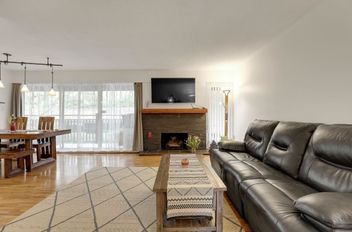 302 555 W 28th ST North Vancouver, North Vancouver Apartments for sale, MLS® R2952419