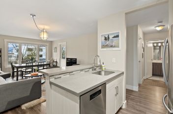 304 1040 E Broadway Vancouver, Vancouver Apartments for sale, MLS® R3005208