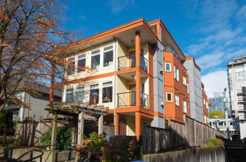 304 152 E 12th ST North Vancouver, North Vancouver Apartments for sale, MLS® R3064319