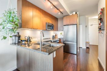 305 2008 E 54th AVE Vancouver, Vancouver Apartments for sale, MLS® R2987678