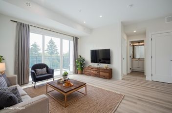 306 6285 King George BLVD Surrey, Surrey Apartments for sale, MLS® R3006579