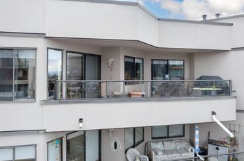 308 1440 George ST White Rock, White Rock Apartments for sale, MLS® R2968048