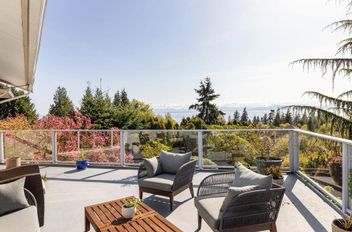308 Harry RD Gibsons, Gibsons Apartments for sale, MLS® R3001401