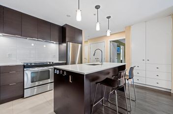 312 1679 Lloyd AVE Vancouver, Vancouver Apartments for sale, MLS® R3015793