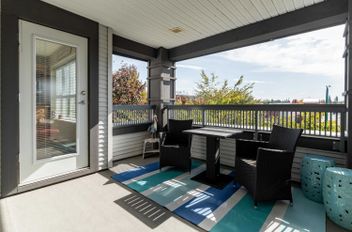 312 18755 68 AVE Surrey, Surrey Apartments for sale, MLS® R3006251
