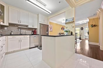 312 5723 Collingwood ST Vancouver, Vancouver Apartments for sale, MLS® R3050384