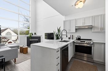 327 418 E Broadway  Vancouver, Vancouver Apartments for sale, MLS® R3114642