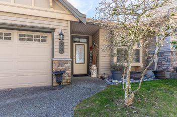 33 2842 Whatcom RD Abbotsford, Abbotsford Apartments for sale, MLS® R3000479