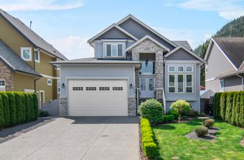 330 Chestnut AVE Harrison Hot Springs, Harrison Hot Springs Apartments for sale, MLS® R2998410