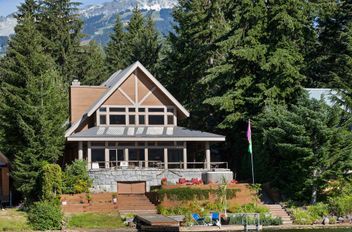3319 Lakeside RD Whistler, Whistler Apartments for sale, MLS® R3004025