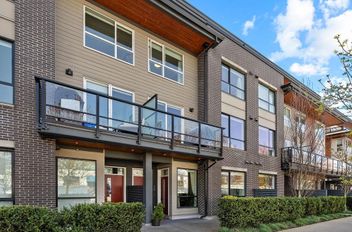 34 533 E 3rd ST North Vancouver, North Vancouver Apartments for sale, MLS® R2995116
