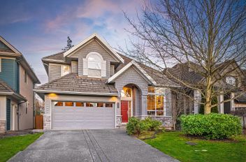 3466 Rosemary Heights Crescent Surrey, Surrey Apartments for sale, MLS® R3004970