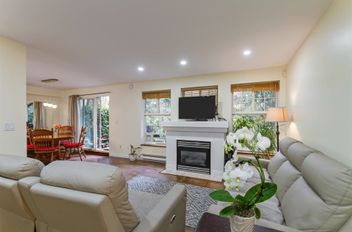 35 1561 Booth AVE Coquitlam, Coquitlam Apartments for sale, MLS® R2986347