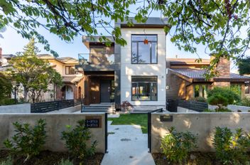 3711 W 24th AVE Vancouver, Vancouver Apartments for sale, MLS® R3060304