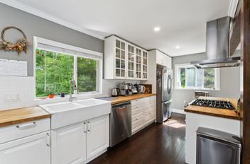 38891 Newport RD Squamish, Squamish Apartments for sale, MLS® R3009591