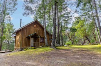 390 Juniper LN Galiano Island, Galiano Island Apartments for sale, MLS® R2980986