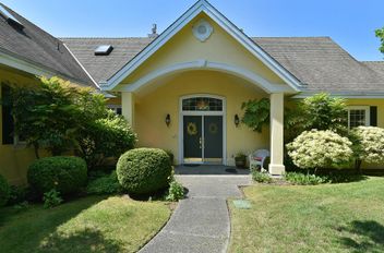 397 Vernon PL Gibsons, Gibsons Apartments for sale, MLS® R3011824