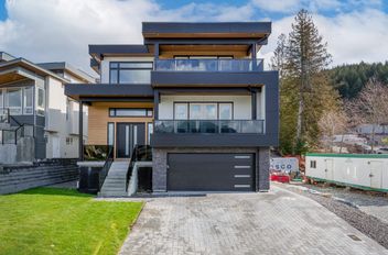 4 3385 Mamquam RD Squamish, Squamish Apartments for sale, MLS® R2980504