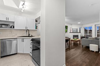 402 245 St. Davids AVE North Vancouver, North Vancouver Apartments for sale, MLS® R3005041