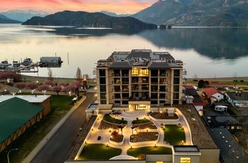 404 120 Esplanade AVE Harrison Hot Springs, Harrison Hot Springs Apartments for sale, MLS® R2858781