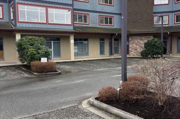 404 5631 Inlet AVE Sechelt, Sechelt Apartments for sale, MLS® R2980678
