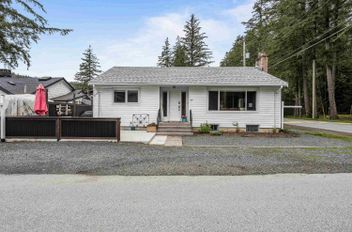 404 Birch ST Cultus Lake, Cultus Lake Apartments for sale, MLS® R2989579