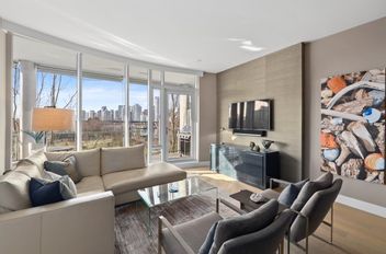 406 1616 Columbia ST Vancouver, Vancouver Apartments for sale, MLS® R3088141