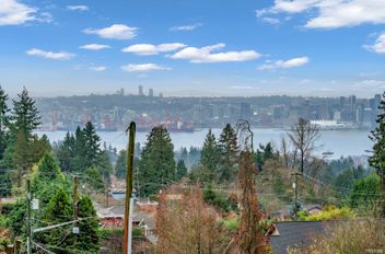 4066 Norwood AVE North Vancouver, North Vancouver Apartments for sale, MLS® R3073925