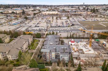 408 13740 75a AVE Surrey, Surrey Apartments for sale, MLS® R3000608