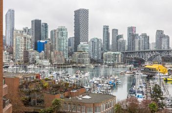 409 1450 Pennyfarthing DR Vancouver, Vancouver Apartments for sale, MLS® R2996228