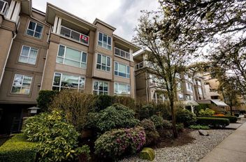 410 155 E 3rd ST North Vancouver, North Vancouver Apartments for sale, MLS® R2996053